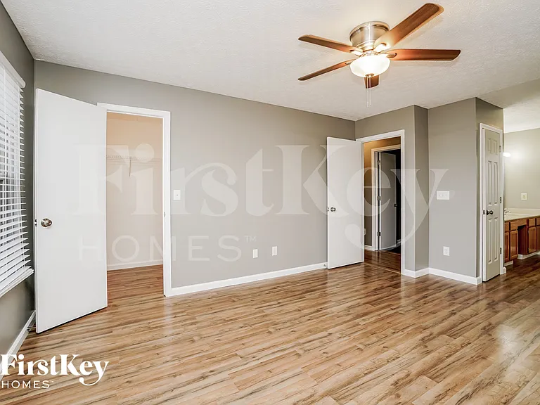 1388 Pepper Ln — Photo 9