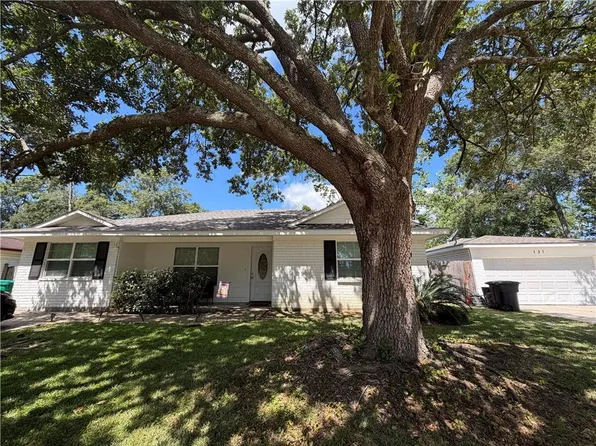141 Audubon Dr, Mandeville, LA 70471