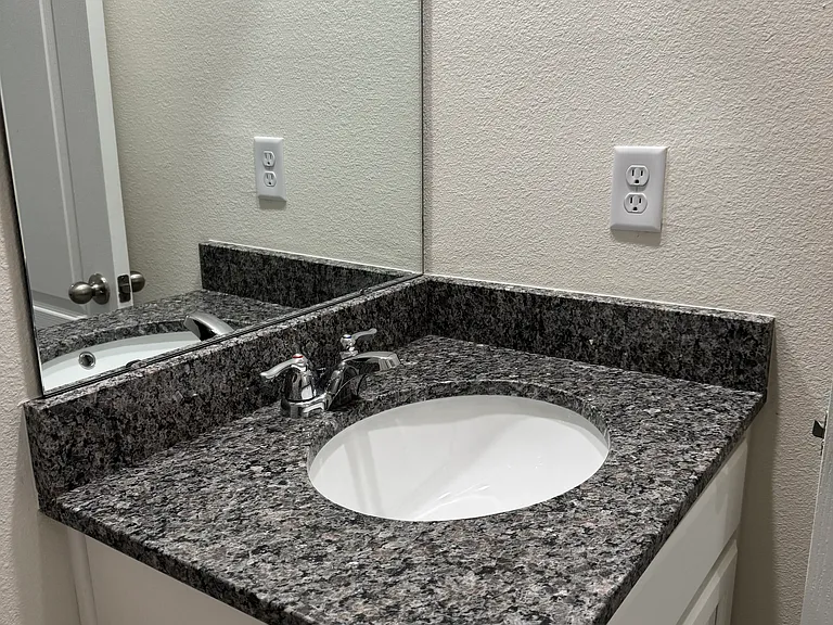 1423 Plank Pl — Photo 10