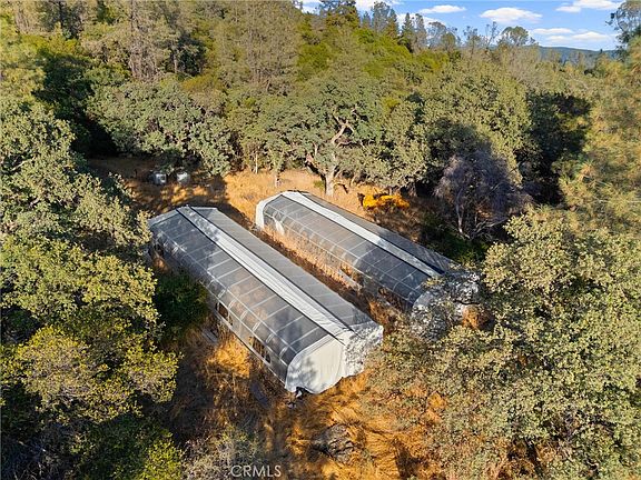 3rd image of 128 Shirley Ln