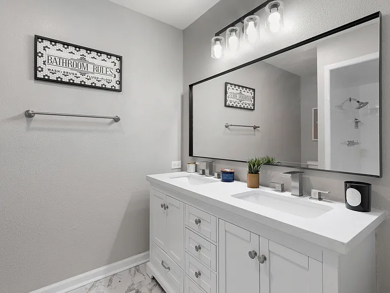 4223 Eulalee Dr — Photo 13