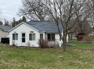 10100 Woodlawn St, Saint Helen, MI 48656