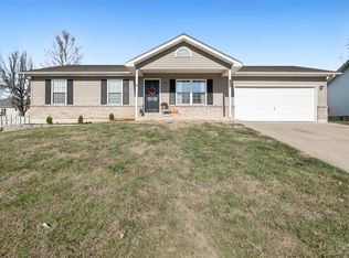106 Springhill Ct, Moscow Mills, MO 63362