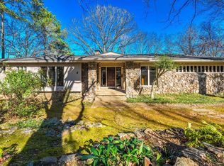 4 Hearthside Dr, Little Rock, AR 72207
