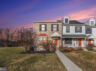 392 Scola Rd, Brookhaven, PA 19015