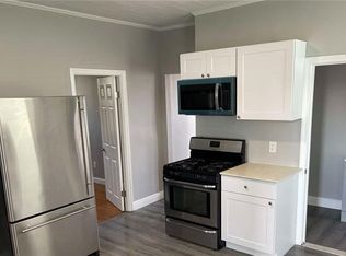 30 Fallon Ave #2, Providence, RI 02908