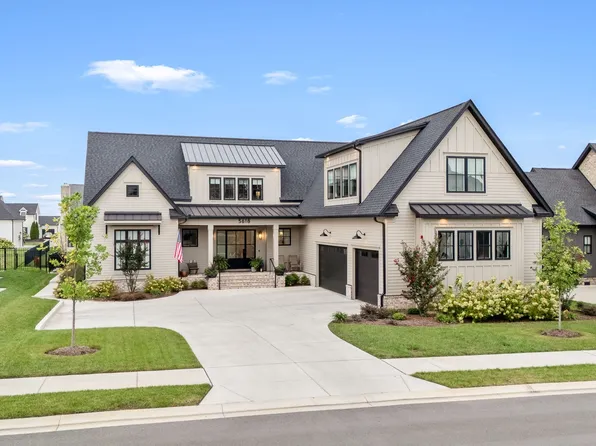 5618 Eaglemont Dr, Murfreesboro, TN 37129