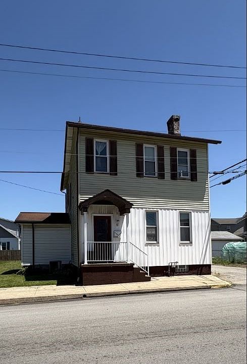 1st image of 306 Jefferson St