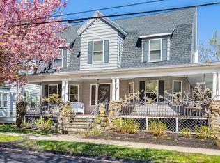 62 Farragut Rd, Swampscott, MA 01907