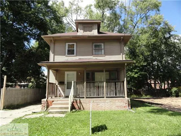 426 Huron St, Lansing, MI 48915
