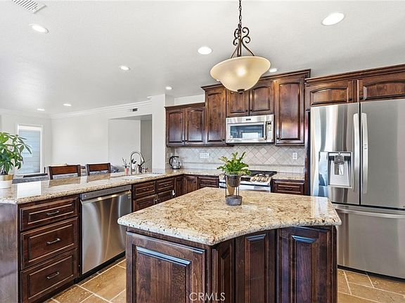 4th image of 21956 Drexel Way