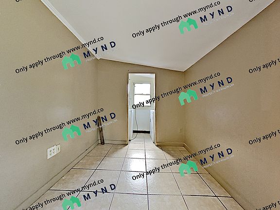 5th image of 1481 Hamlet Ave