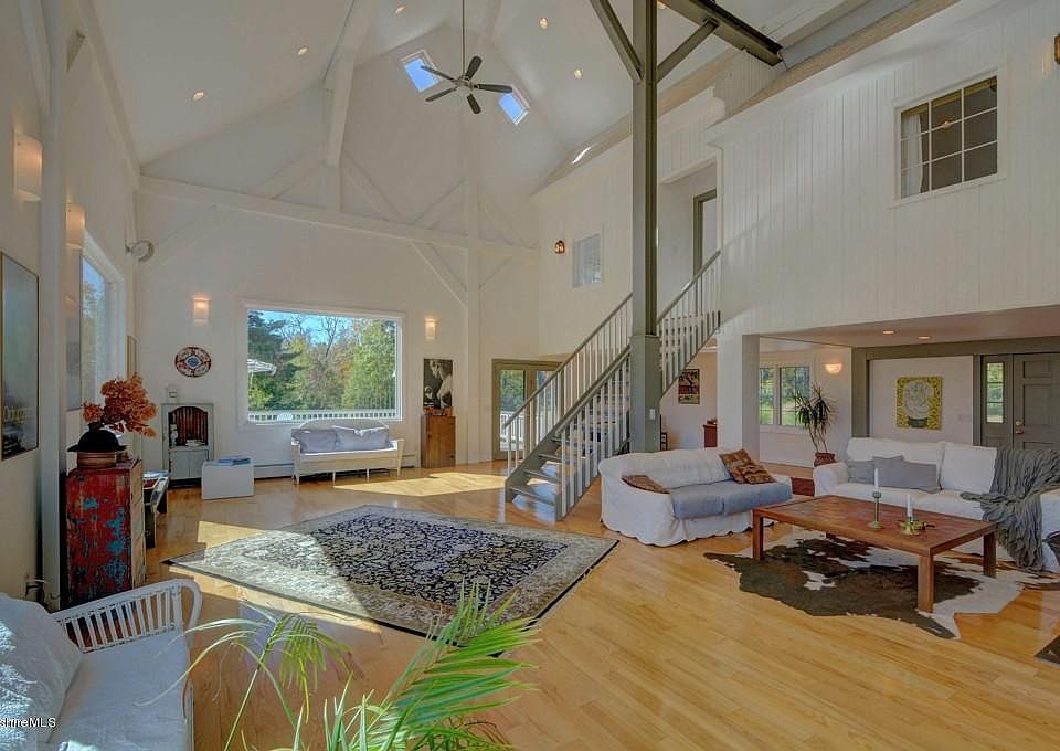 49 New Hartford Rd, Sandisfield, MA 01255 Zillow