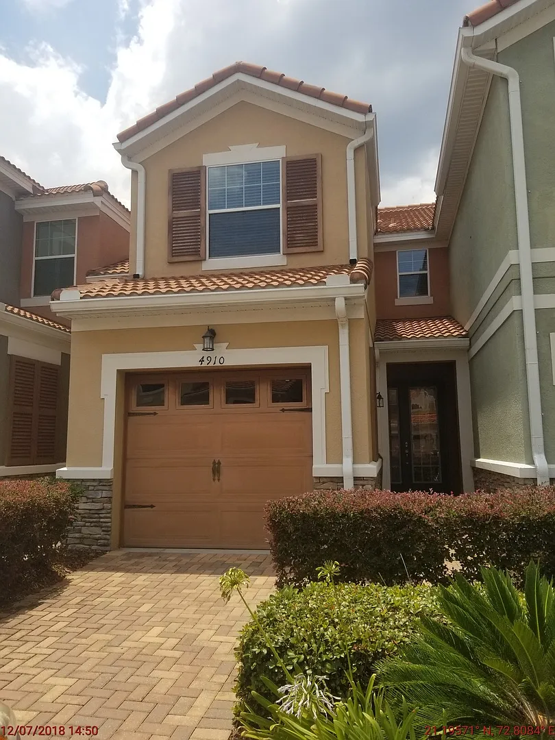 Building Photo - 4910 Fiorazante Ave