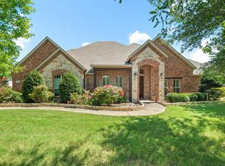 5820 Shiloh Forest Dr, Midlothian, TX 76065