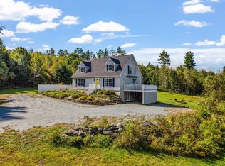 67 Four Point Dr, Landaff, NH 03585