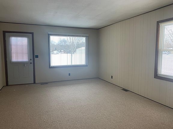 2nd image of 280 Felch St