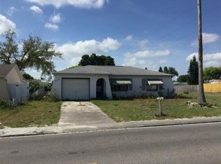 8120 Fox Hollow Dr, Port Richey, FL 34668
