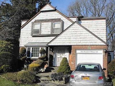 21739 77th Ave, Bayside, NY, 11364