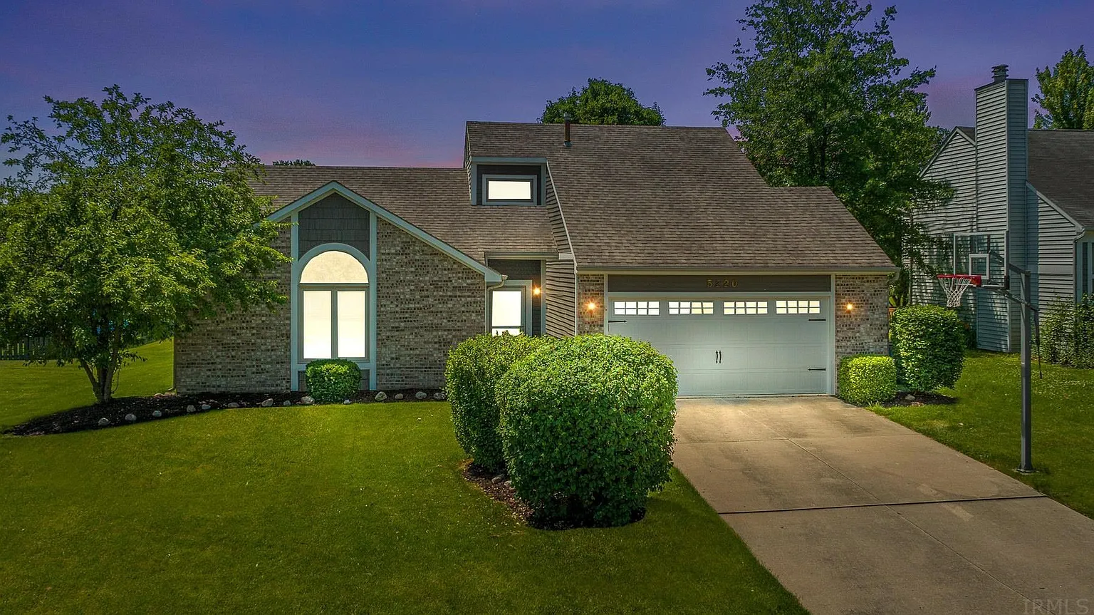 5220 Lonesome Oak Trl photo 1