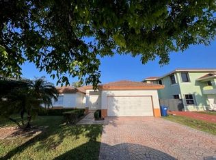 3390 SW 149th Ave, Miami, FL 33185