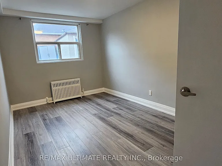 18 Avon Dr #BASEMENT — Photo 8