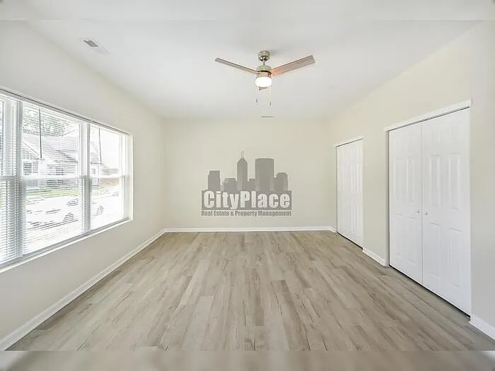 614 Parkway Ave — Photo 16