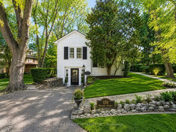 151 Brooke St, Vaughan, ON L4J 1Z2