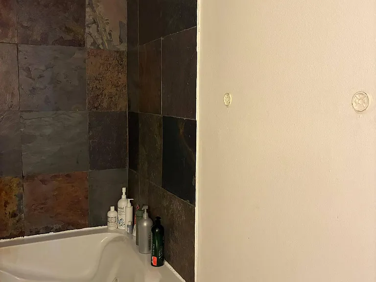 400 Leslie Dr #502 — Photo 23