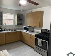6643 N Seeley Ave #2, Chicago, IL 60645