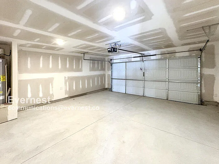 135 Flowering Cherry St — Photo 24