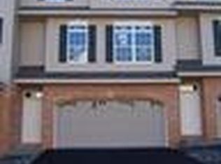 20 Dougherty Dr UNIT 202, Lemoyne, PA 17043