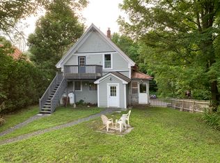31 Cogswell St #2, Graniteville, VT 05654