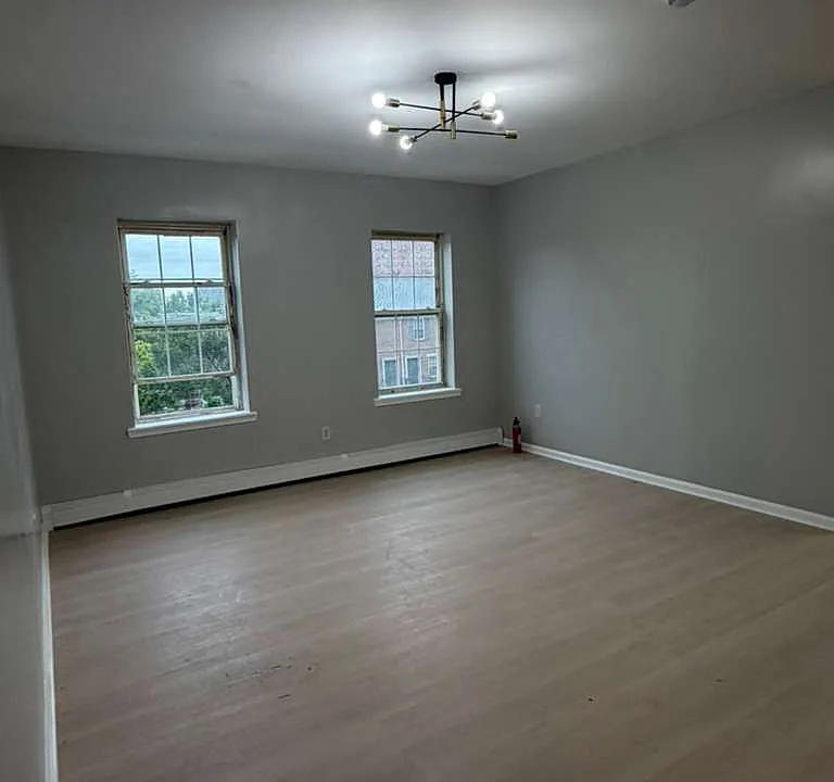 632 Martin Luther King Blvd #35