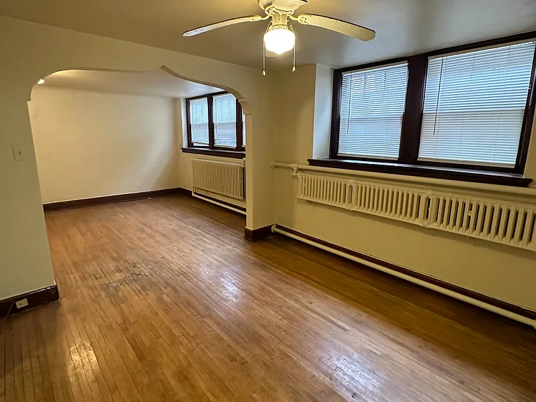 576 Grand Ave #B1 — Photo 3
