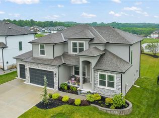 3122 SW Blue Ribbon St, Lees Summit, MO 64082