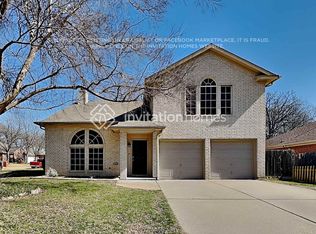 908 Yellowstone Dr, Mansfield, TX 76063