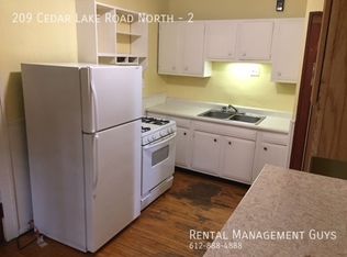 209 Cedar Lake Rd N, Minneapolis, MN 55405