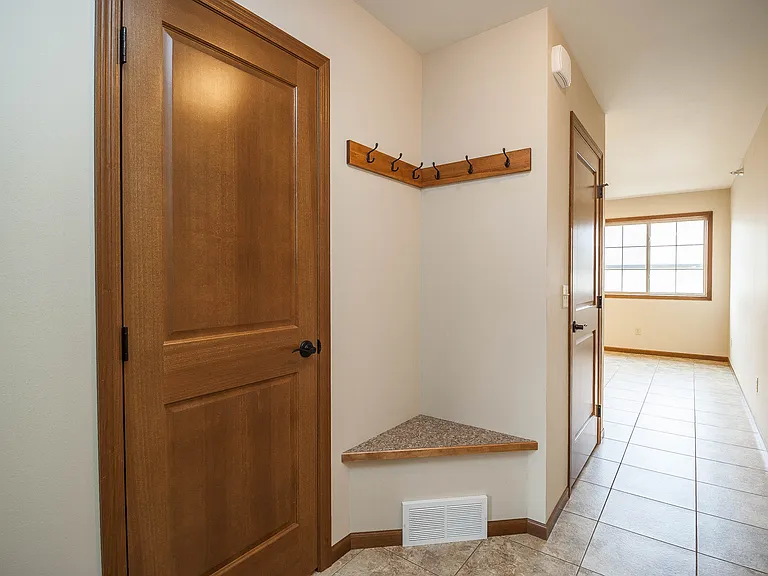 Monument View Townhomes — Photo 24