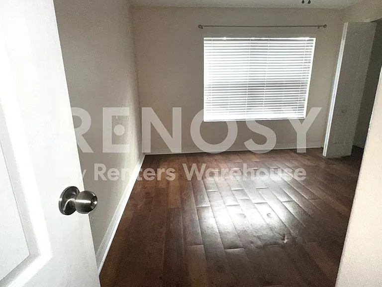 10943 Keys Gate Dr — Photo 13