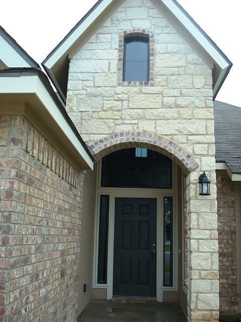 2nd image of 10441 Condor Loop