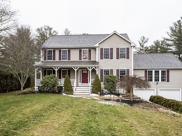 1st image of 3 Marilyn Brooke Ln