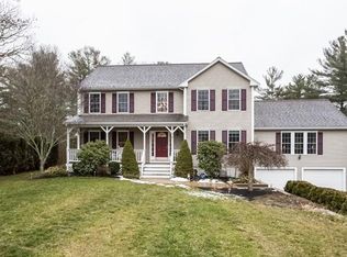 3 Marilyn Brooke Ln, Middleboro, MA 02346