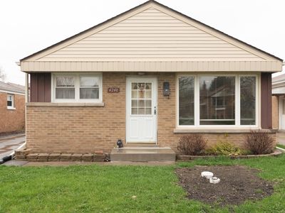4248 Atlantic Ave #1, Schiller Park, IL, 60176