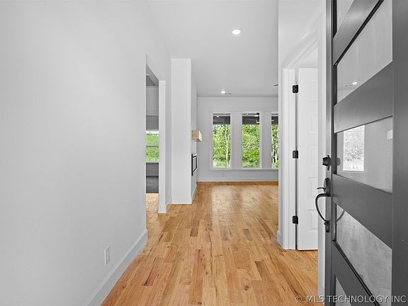 2nd image of 11960 N 193rd East Ave