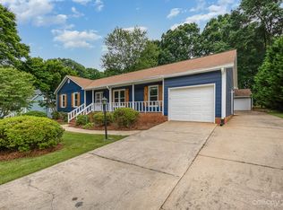 112 Squire Ct, Statesville, NC 28625