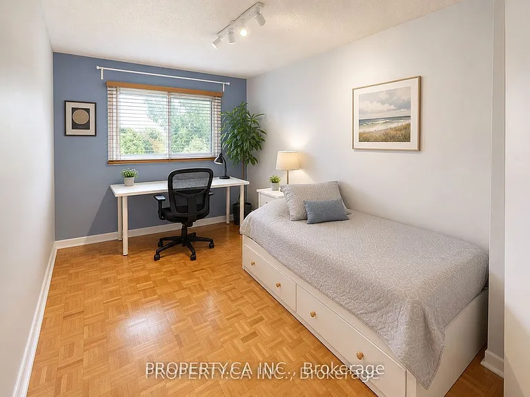 209 Castle Rock Dr #1 — Photo 18