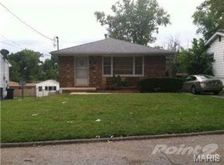 9612 Ridge Ave, Saint Louis, MO 63114