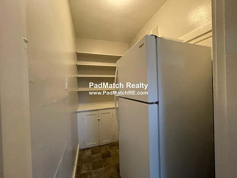 220 South St #6 — Photo 14
