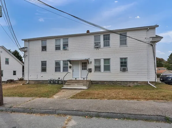 26 4th Ave, Taunton, MA 02780